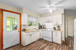 2427 N Patterson Ave, Winston-Salem, NC 27105 - Photo 10