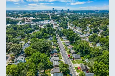 2427 N Patterson Avenue, Winston-Salem, NC 27105 - Photo 26