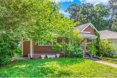 2427 N Patterson Avenue, Winston-Salem, NC 27105 - Photo 2