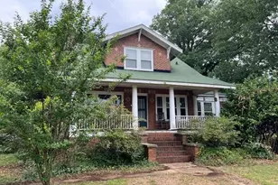 1525 Rankin Rd, Greensboro, NC 27405 - Photo 1