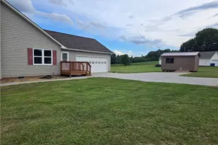 138 Boxwood Church Rd, Mocksville, NC 27028 - Photo 6