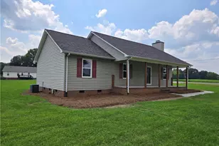 138 Boxwood Church Rd, Mocksville, NC 27028 - Photo 4