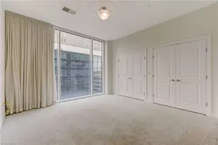 201 N Elm St, Greensboro, NC 27401 - Photo 22