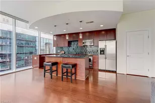 201 N Elm St, Greensboro, NC 27401 - Photo 10