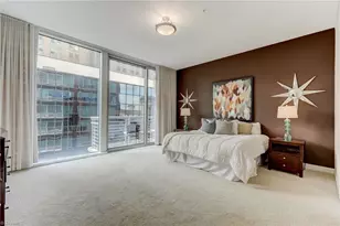 201 N Elm St, Greensboro, NC 27401 - Photo 12