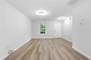 1475 Worchester St, Kernersville, NC 27284 - Photo 6