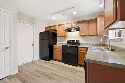 1475 Worchester Street, Kernersville, NC 27284 - Photo 10