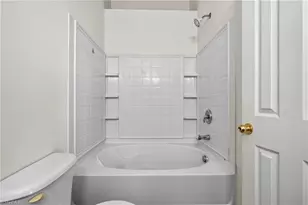 4113 Tarrant Trace Cir, High Point, NC 27265 - Photo 32
