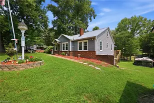 371 Conrad Dr, Thomasville, NC 27360 - Photo 4