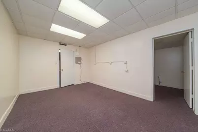 5469 Old Walkertown Road, Winston-Salem, NC 27105 - Photo 14
