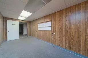 5469 Old Walkertown Rd, Winston-Salem, NC 27105 - Photo 10