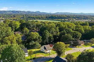 911 I St, North Wilkesboro, NC 28659 - Photo 26