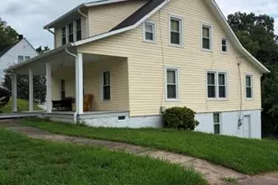 911 I St, North Wilkesboro, NC 28659 - Photo 4