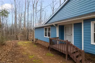 9 Dunnberry Ct, Greensboro, NC 27455 - Photo 6