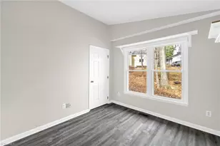 9 Dunnberry Ct, Greensboro, NC 27455 - Photo 32
