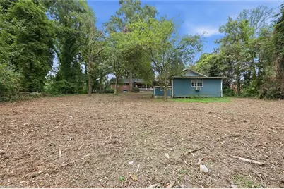 719 Greenwood Drive, Burlington, NC 27217 - Photo 32