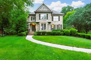2170 Rossmore Rd, Clemmons, NC 27012 - Photo 2