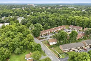 203 Olde Vineyard Ct, Winston-Salem, NC 27104 - Photo 10