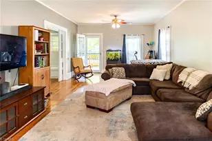 533 Fayetteville St, Liberty, NC 27298 - Photo 6