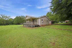300 Brewer Rd, Mayodan, NC 27027 - Photo 24