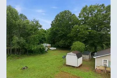 300 Brewer Road, Mayodan, NC 27027 - Photo 36