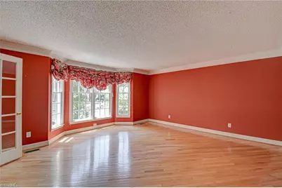 524 Cherbourg Avenue, Winston-Salem, NC 27103 - Photo 4