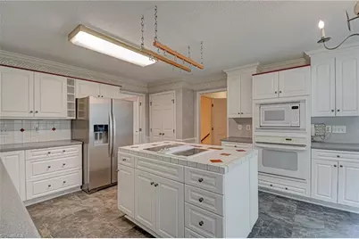 524 Cherbourg Avenue, Winston-Salem, NC 27103 - Photo 16
