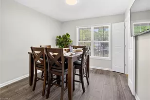 5805 Edgebrook Ct, Jamestown, NC 27282 - Photo 10