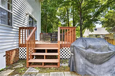 5805 Edgebrook Court, Jamestown, NC 27282 - Photo 18