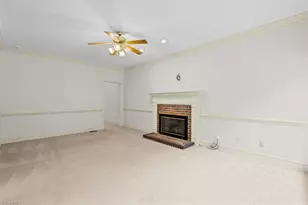 2609 Baytree Dr, Greensboro, NC 27455 - Photo 16