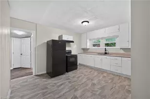 1616 Guyer St, High Point, NC 27265 - Photo 12