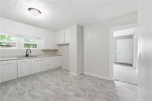 1616 Guyer St, High Point, NC 27265 - Photo 14