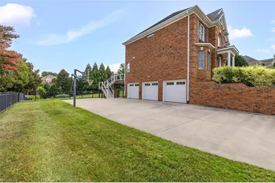 5551 Garden Park Lane, Winston-Salem, NC 27106 - Photo 2