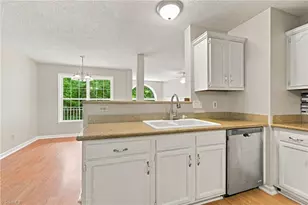 3638 Morris Farm Dr, Greensboro, NC 27409 - Photo 12