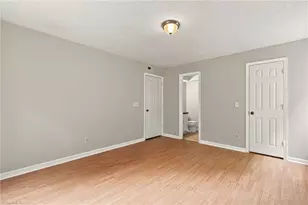 3638 Morris Farm Dr, Greensboro, NC 27409 - Photo 14