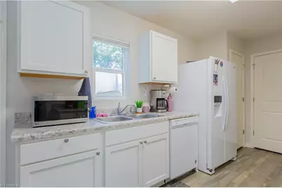 1745 Sandersted Village Circle, Winston-Salem, NC 27103 - Photo 8