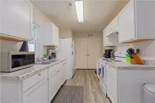 1745 Sandersted Village Cir, Winston-Salem, NC 27103 - Photo 6