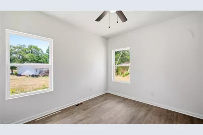 114 N Ireland Street, Burlington, NC 27217 - Photo 28
