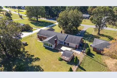 1000 Hanford Road, Graham, NC 27253 - Photo 32