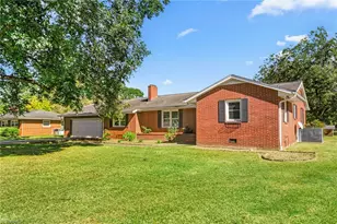 1000 Hanford Rd, Graham, NC 27253 - Photo 4