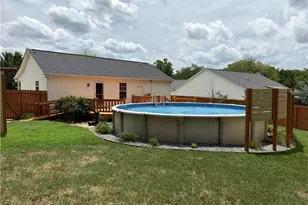 206 Larkspur Ln, Thomasville, NC 27360 - Photo 28
