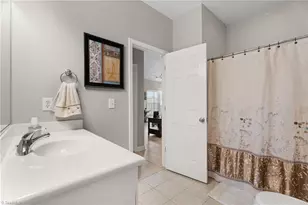 304 Pelican Ln, Clemmons, NC 27012 - Photo 16