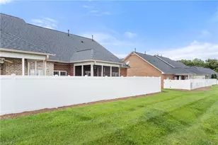 304 Pelican Ln, Clemmons, NC 27012 - Photo 20
