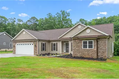 311 Marigold Lane, Lexington, NC 27292 - Photo 2