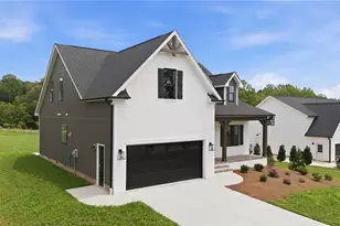 377 Lenalan Dr, Lexington, NC 27295 - Photo 2
