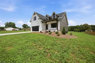 377 Lenalan Dr, Lexington, NC 27295 - Photo 6