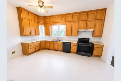 2421 Harvel School Road, Yadkinville, NC 27055 - Photo 6