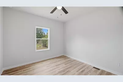 400 Crater Street, Burlington, NC 27217 - Photo 14