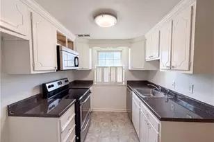 2902 Saint Marks Rd, Winston-Salem, NC 27103 - Photo 2