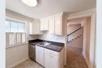 2902 Saint Marks Road #E, Winston-Salem, NC 27103 - Photo 4